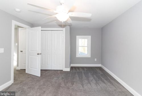 511 4th St, Laurel DE  19956-1506 exterior