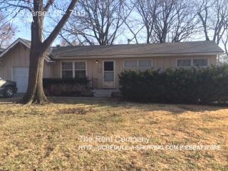 7115 Larsen Ln, Shawnee Mission KS  66203-4429 exterior