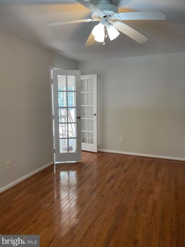 5216 Dunleigh Dr, Springfield VA  22015-1644 exterior