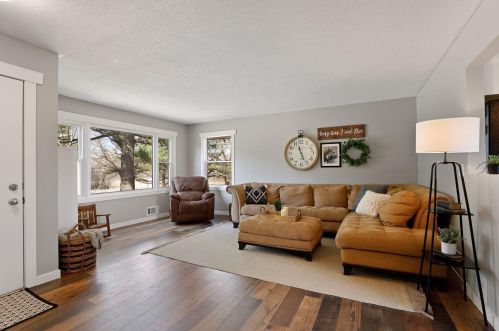 18651 Lexington Ave, Lino Lakes, MN 55092