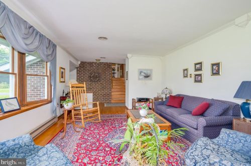 3153 Engle Molers Rd, Harpers Ferry WV  25425-5365 exterior