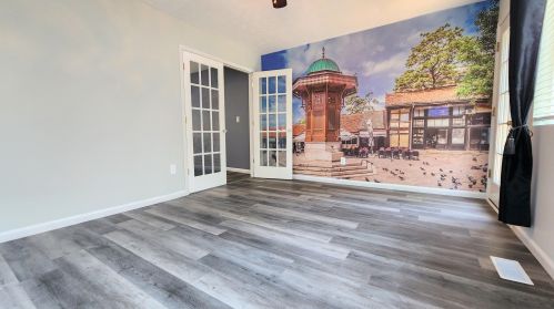 6247 Apple Valley Ct, Florence KY  41042-9380 exterior