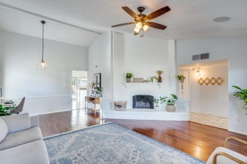 1400 Finley Dr, Plano TX  75025-2801 exterior