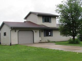 1101 Waupaca St, Tustin WI  54940-9068 exterior