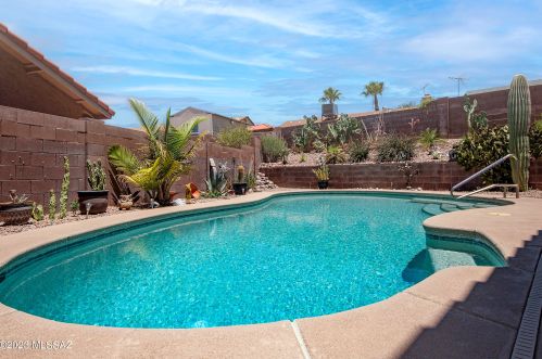 5221 Grouse Way, Tucson AZ 85742-9496 exterior