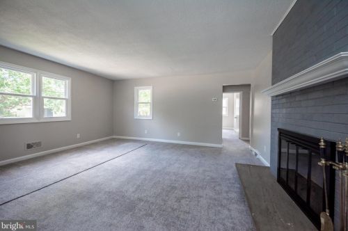 3873 Evelyn Dr, Wilmington DE  19808-4644 exterior