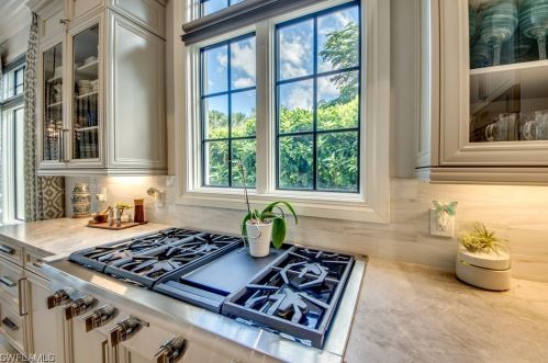 15710 Villoresi Way, Naples FL  34110-2714 exterior