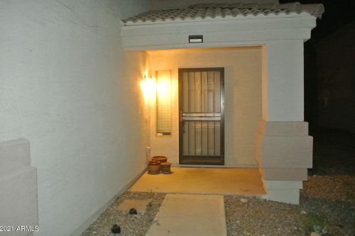 11458 Madisen Ellise Dr, Sun City, AZ 85378-6966
