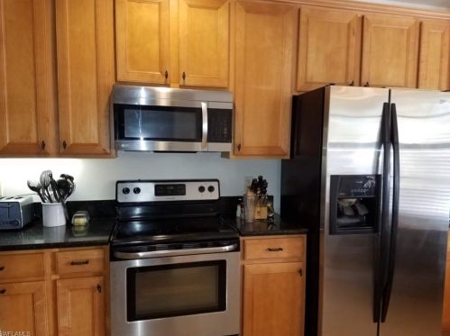 1241 Kendari Ter, Naples, FL 34113-8482