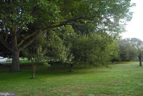 1111 Delta Rd, Red Lion PA  17356-9724 exterior