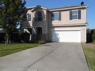 5100 Twinlakes Ct, Fairfield, CA 94534-6693