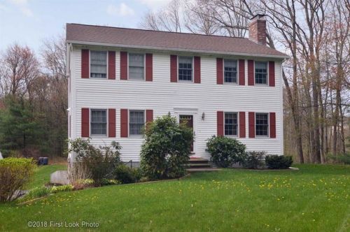 103 Pine Swamp Rd, Cumberland, RI 02864-1107