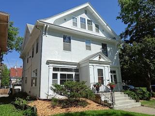1700 James Ave, Minneapolis MN  55411-3163 exterior