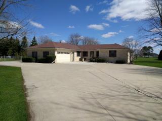 25934 Mccutcheonville Rd, Perrysburg, OH 43551-9339