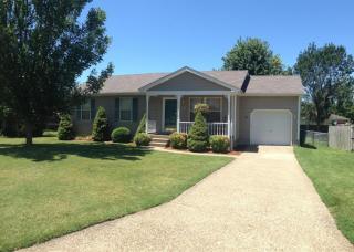 9518 Cooper Chase Ct, Louisville, KY 40229-1500
