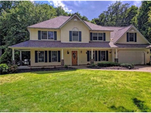 3102 Givens Ct, Perry, OH 44081-9544
