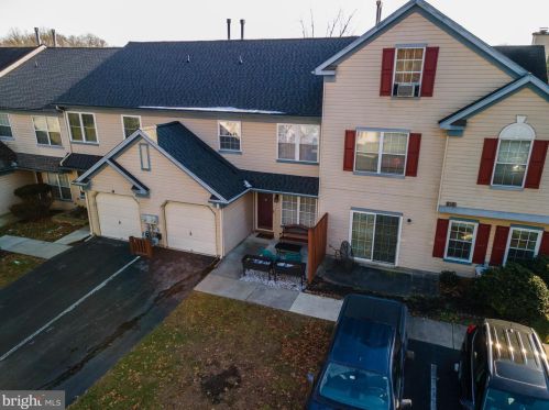 242 Stonebridge Blvd, New Castle, DE 19720-6708