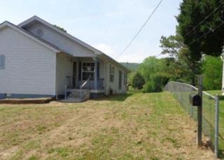 517 Chamberlain Ave, Ozone, TN 37854-2318