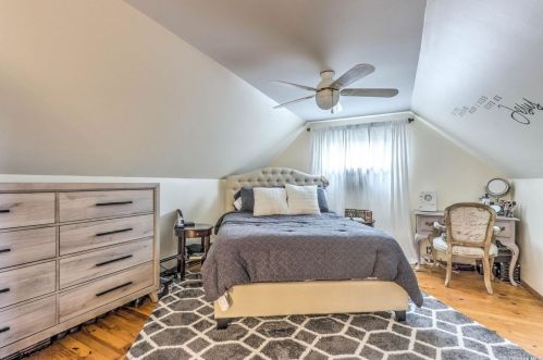 1012 Erie Ave, North Lindenhurst NY  11757-2117 exterior