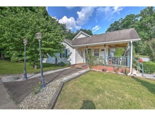 806 Main Ave, Erwin, TN 37650-1438