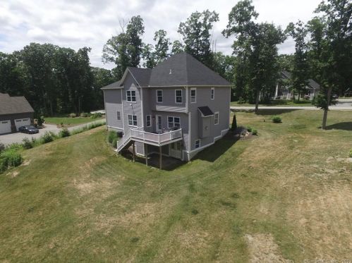 109 Goldberg Rd, Colchester, CT 06415-2145