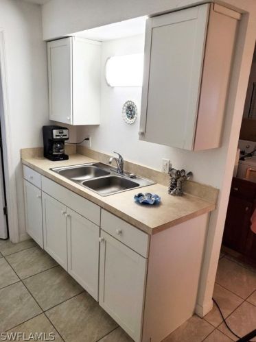 24 Alabama Rd, Lehigh Acres FL  33936-6812 exterior