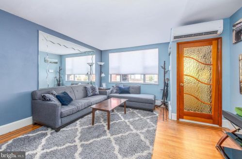 1543 Iseminger St, Philadelphia PA  19147-6215 exterior