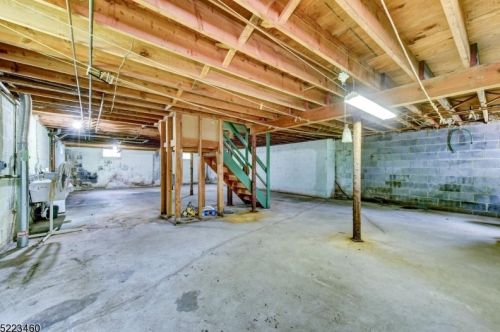 901 Meadowbrook Rd, Fredon NJ  07860-4519 exterior