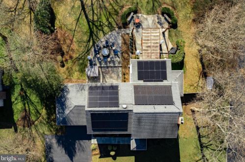 138 Herrontown Rd, Princeton NJ  08540-2921 exterior