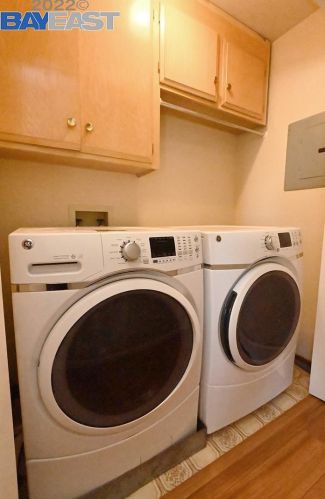 129 Ray St, Pleasanton CA  94566-6651 exterior