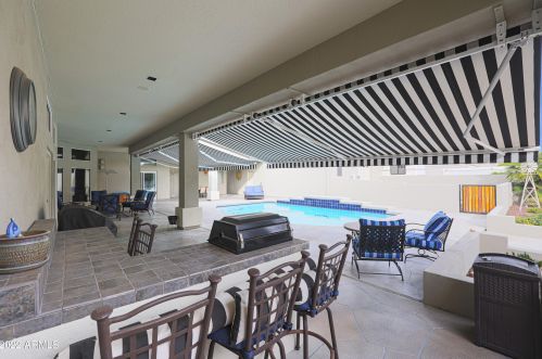 4753 Fallen Leaf Ln, Glendale AZ  85310-3006 exterior