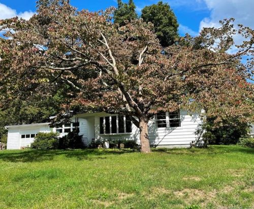 21 Annadell Rd, Norwich, CT 06360-1367