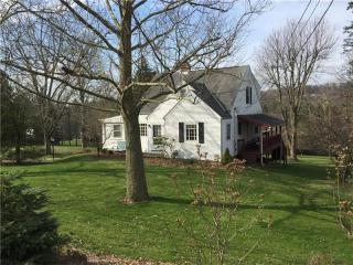573 Franklin Farms Rd, Washington, PA 15301-5800
