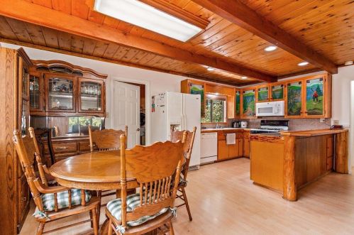 241 Whipple Dr, Big Bear City CA  92314-9752 exterior