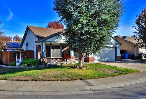 590 Woodard Way, Liberty Farms, CA 95620-4290