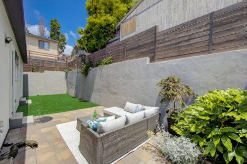 2624 Inyo Ave, Oakland CA  94601-1324 exterior