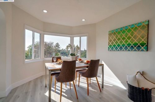 5109 Fairfax Ave, Oakland CA 94601-5410 exterior