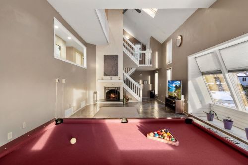 8 Kipford Way, Nashua NH 03063-1504 exterior