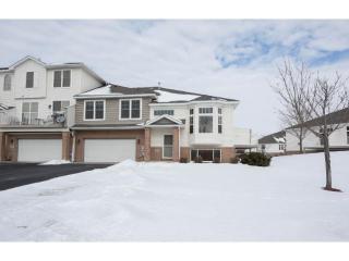 20120 Holister Ln, Lakeville, MN 55044-6867