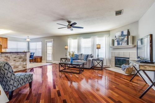 918 Thistle Cir, Allen, TX 75002-8680