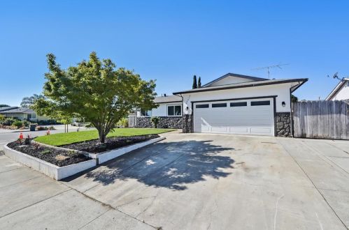 15415 Barcelona Ct, Morgan Hill, CA 95037-5809