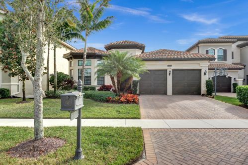 8278 Banpo Bridge Way, Delray Beach, FL 33446-0031