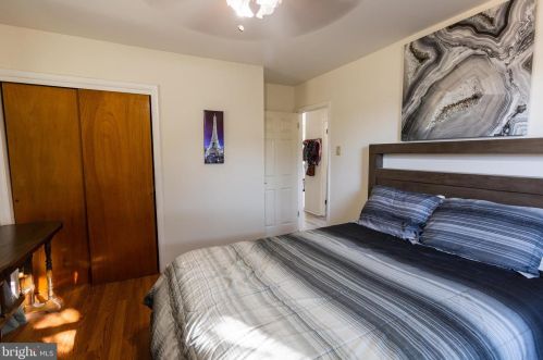 307 Veterans Dr, Palmyra NJ  08065-2319 exterior