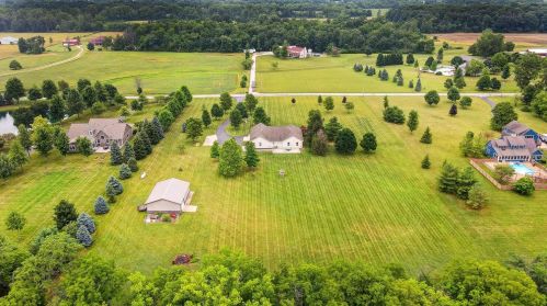 1340 Val Wilson Rd, London, OH 43140-9300