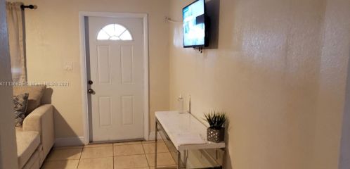 6801 21st St, Hollywood FL  33023-2711 exterior