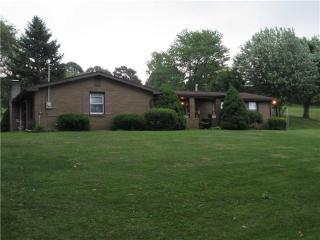 2015 Kentucky St, Export, PA 15632-2532