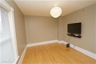 1022 University Ave, Minneapolis MN  55414-2209 exterior