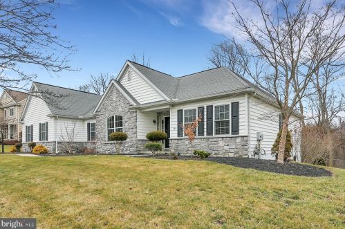 105 Balfour Dr, Navy Sup Dpt, PA 17050-5259