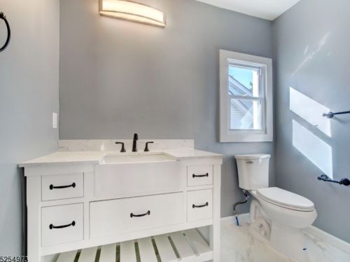 43 Hollywood Ave, Industrial Hillside NJ  07205-2444 exterior