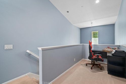 8146 Parkside St, Chino CA  91708-9313 exterior